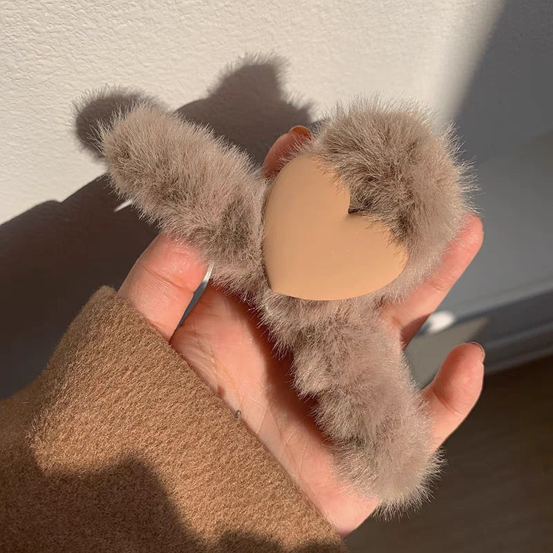 Fuzzy hair-pulling clips