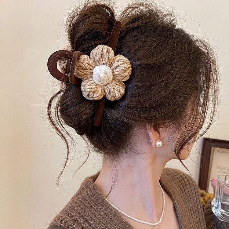 Fuzzy hair-pulling clips