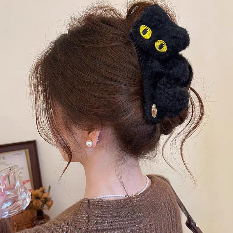 Fuzzy hair-pulling clips